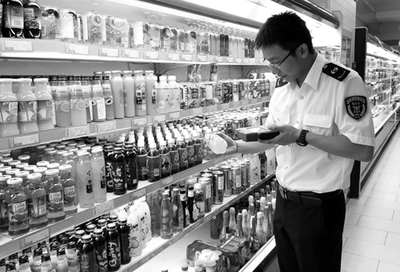 嚴把質量關 石景山質監局開展應季產品專項檢查，筑牢日用百貨安全防線